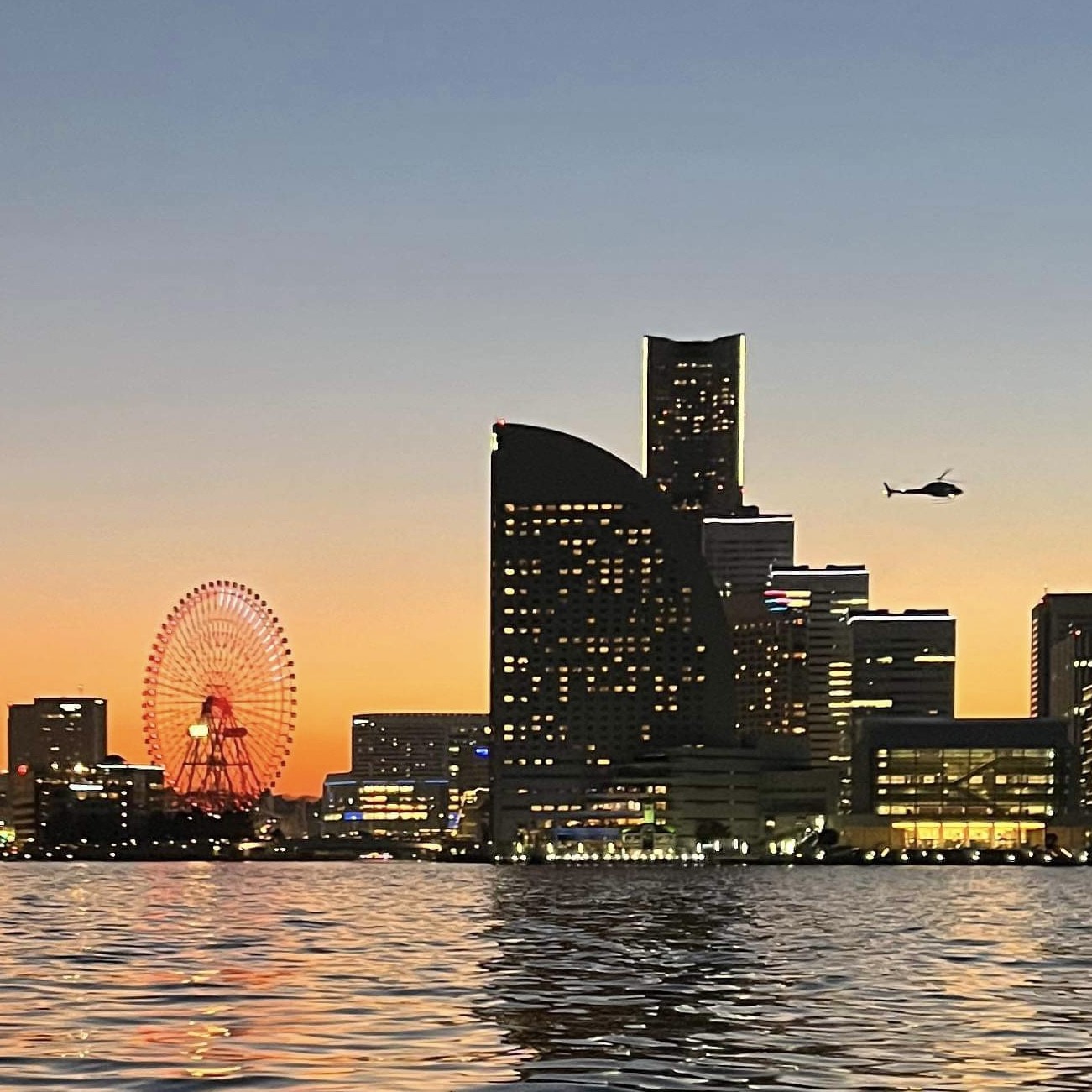企業情報